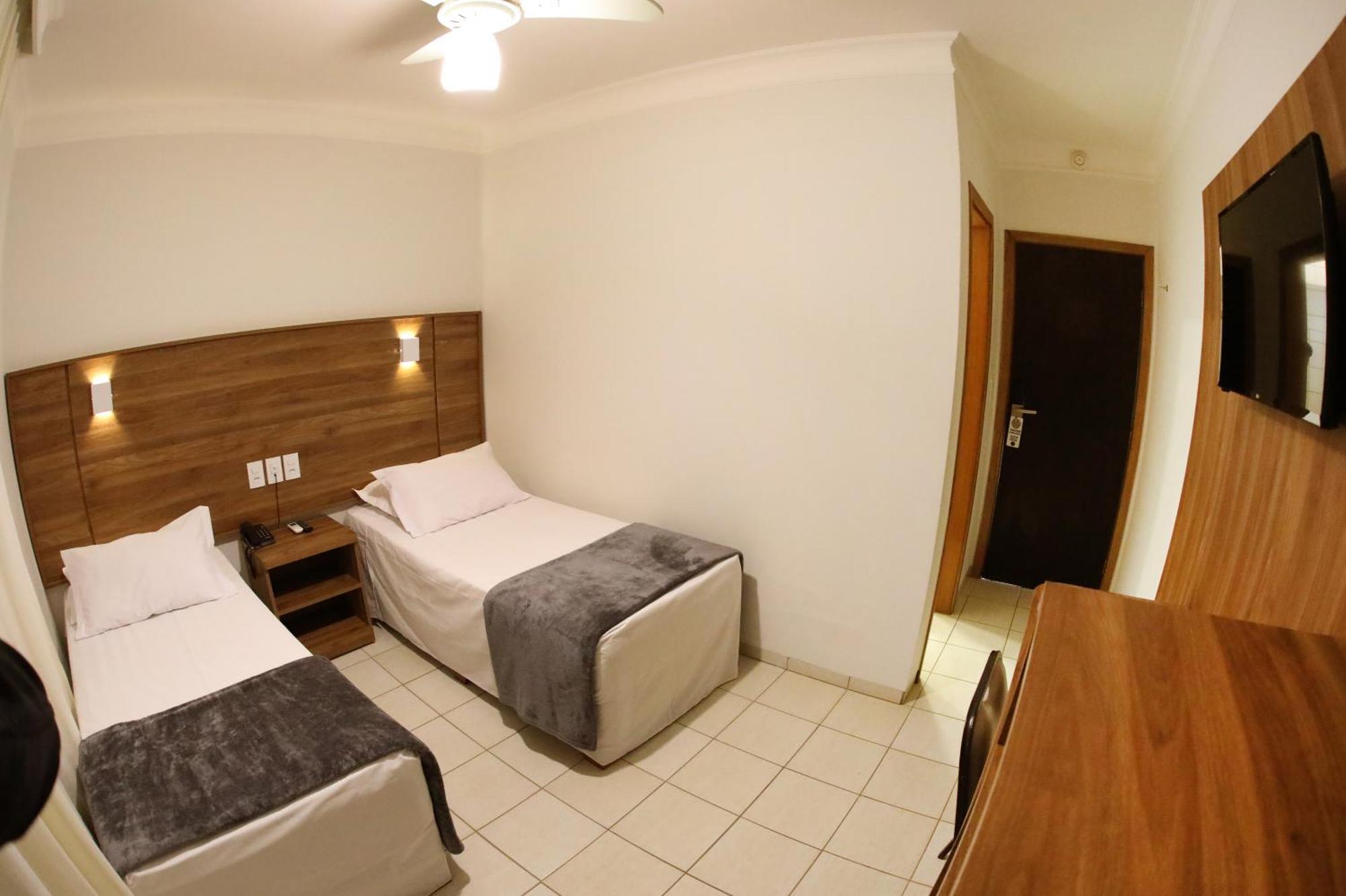 Hotel Roda D'Agua Andradina Phòng bức ảnh
