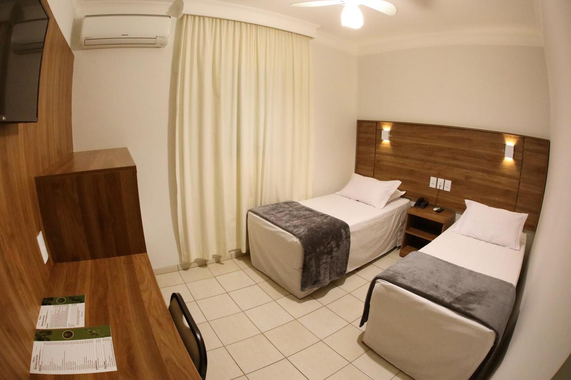 Hotel Roda D'Agua Andradina Ngoại thất bức ảnh